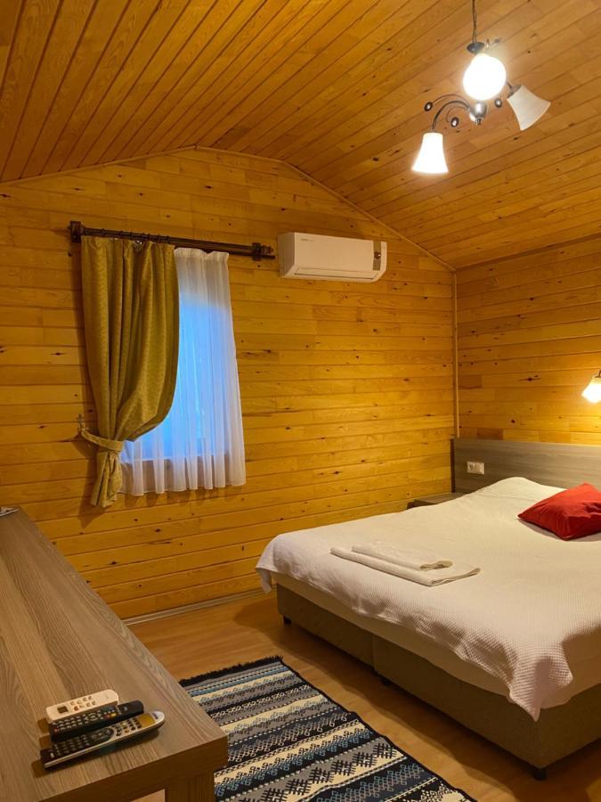 Safir Pansiyon Çıralı Luaran gambar